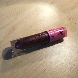 Jeffrey Star Velour Liquid Lipstick No TeaNo Shade